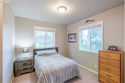 37676 Kathleen Ct, Lebanon, OR 97355 - Photo 33