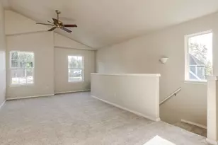 759 SE Camellia Ct, Hillsboro, OR 97123 - Photo 19