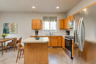 759 SE Camellia Ct, Hillsboro, OR 97123 - Photo 13
