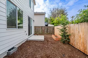 817 NE 94th Ave, Portland, OR 97220 - Photo 29