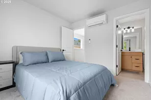 817 NE 94th Ave, Portland, OR 97220 - Photo 23