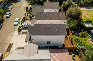 817 NE 94th Ave, Portland, OR 97220 - Photo 33