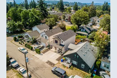 817 NE 94th Ave, Portland, OR 97220 - Photo 37