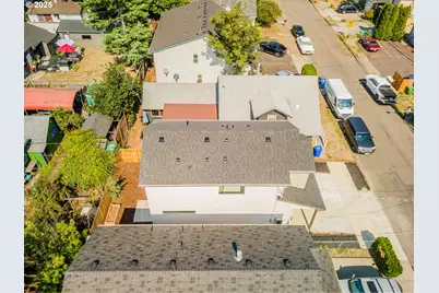 817 NE 94th Ave, Portland, OR 97220 - Photo 35