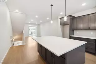 3373 SE Everwood Ln, Hillsboro, OR 97123 - Photo 13