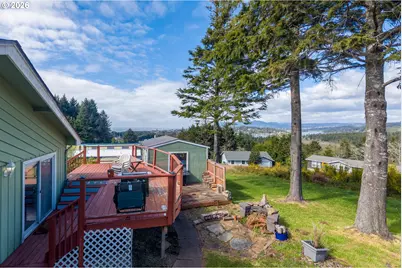 1636 SE Oar Dr, Lincoln City, OR 97367 - Photo 5
