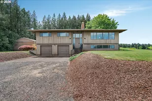 31077 SW Laurelview Rd, Hillsboro, OR 97123 - Photo 1