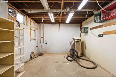 894 Meadowlawn Dr SE, Salem, OR 97317 - Photo 41