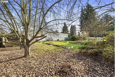 894 Meadowlawn Dr SE, Salem, OR 97317 - Photo 5