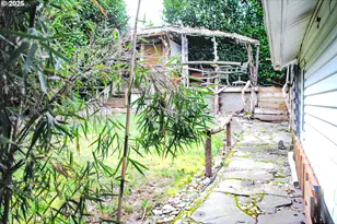 825 Yale Ave, Gladstone, OR 97027 - Photo 17