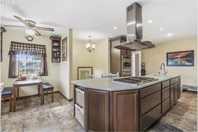 8300 SE Riverview Ln, Vancouver, WA 98664 - Photo 15