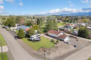 104 Hyland Dr, Enterprise, OR 97828 - Photo 3