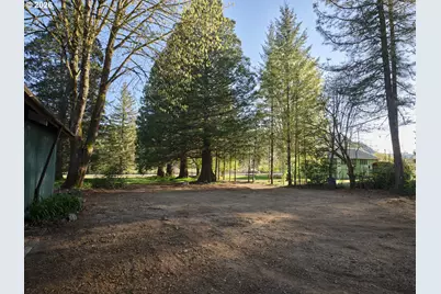 11846 Lewis River Rd, Ariel, WA 98603 - Photo 13