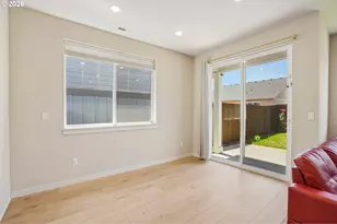 12289 SW Champlin Ln, Beaverton, OR 97007 - Photo 11