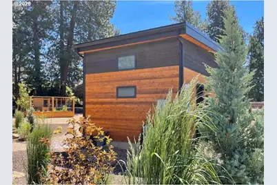 61304 SE Wizard Ln, Bend, OR 97702 - Photo 11