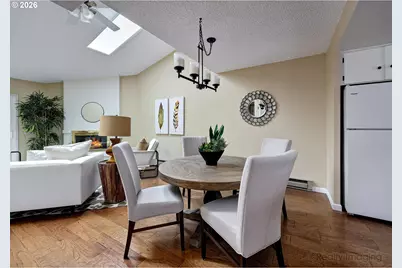 16860 SW Camino Dr, King City, OR 97224 - Photo 11