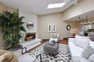 16860 SW Camino Dr, King City, OR 97224 - Photo 9