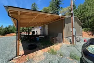 2810 Coyote Creek Rd, Wolf Creek, OR 97497 - Photo 3