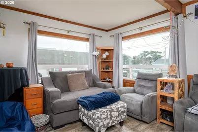 460 Highway 101, Rockaway Beach, OR 97136 - Photo 7
