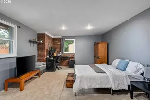 856 NE 113th Ave, Portland, OR 97220 - Photo 27