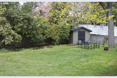 645 W Powell Blvd, Gresham, OR 97030 - Photo 5