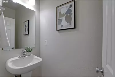 2453 NW Rogue Valley Ter, Beaverton, OR 97006 - Photo 15