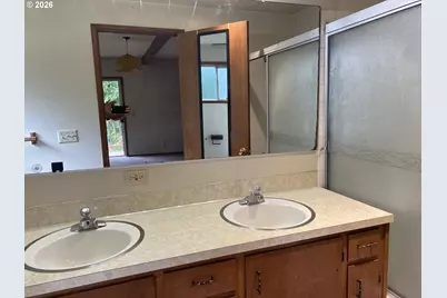 45300 Goodpasture Rd, Vida, OR 97488 - Photo 29