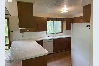 45300 Goodpasture Rd, Vida, OR 97488 - Photo 25