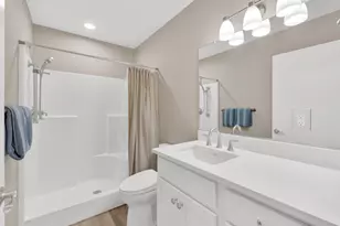 14035 SE Main St, Portland, OR 97233 - Photo 21