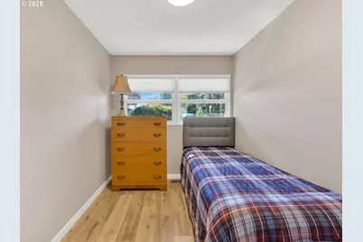 14035 SE Main St, Portland, OR 97233 - Photo 23