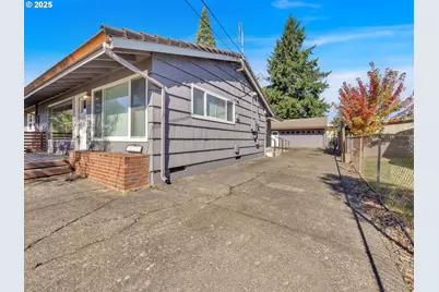 14035 SE Main St, Portland, OR 97233 - Photo 33