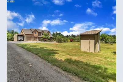 8161 SE Mystical Ln, Salem, OR 97317 - Photo 3