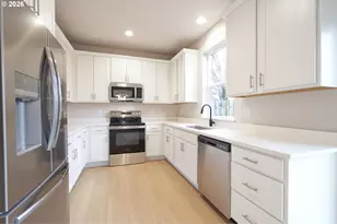 11815 SE Boise St, Portland, OR 97266 - Photo 9