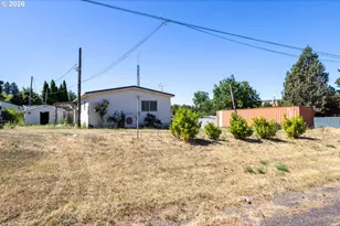 608 Deschutes St, Wasco, OR 97065 - Photo 3