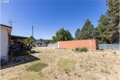 608 Deschutes St, Wasco, OR 97065 - Photo 5