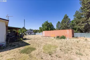 608 Deschutes St, Wasco, OR 97065 - Photo 5