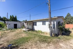 608 Deschutes St, Wasco, OR 97065 - Photo 1