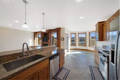 4612 NE I Ave, Neotsu, OR 97364 - Photo 11