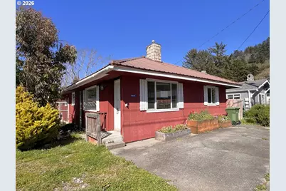 94191 Tenth St, Gold Beach, OR 97444 - Photo 1