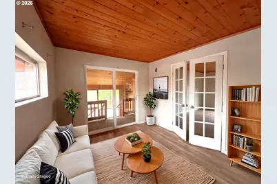 94191 Tenth St, Gold Beach, OR 97444 - Photo 13