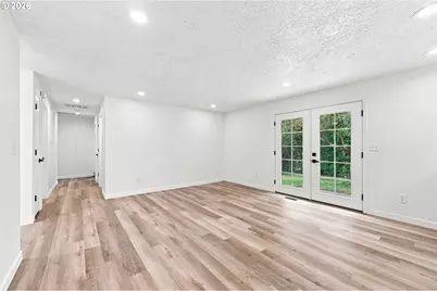 637 SE Paropa Pl, Gresham, OR 97080 - Photo 13