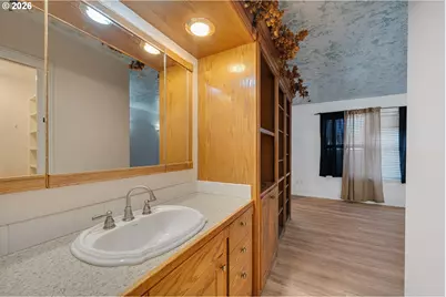 2205 5th St, Tillamook, OR 97141 - Photo 17