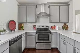 6849 SE Knight St, Portland, OR 97206 - Photo 9