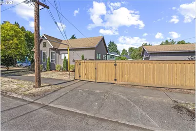 6849 SE Knight St, Portland, OR 97206 - Photo 21