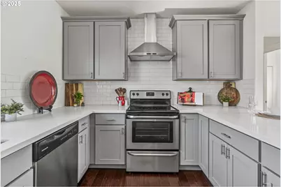 6849 SE Knight St, Portland, OR 97206 - Photo 7