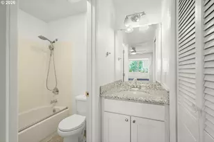 12510 SE Stark St, Portland, OR 97233 - Photo 17