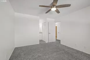 12510 SE Stark St, Portland, OR 97233 - Photo 13