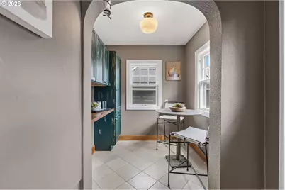 2839 NE Hancock St, Portland, OR 97212 - Photo 17