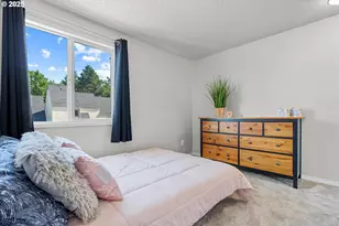 251 NE Village Squire Ave, Gresham, OR 97030 - Photo 27