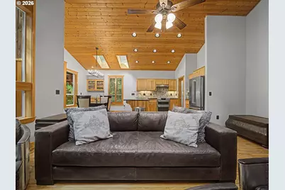 23491 E Lolo Pass Rd, Rhododendron, OR 97049 - Photo 11